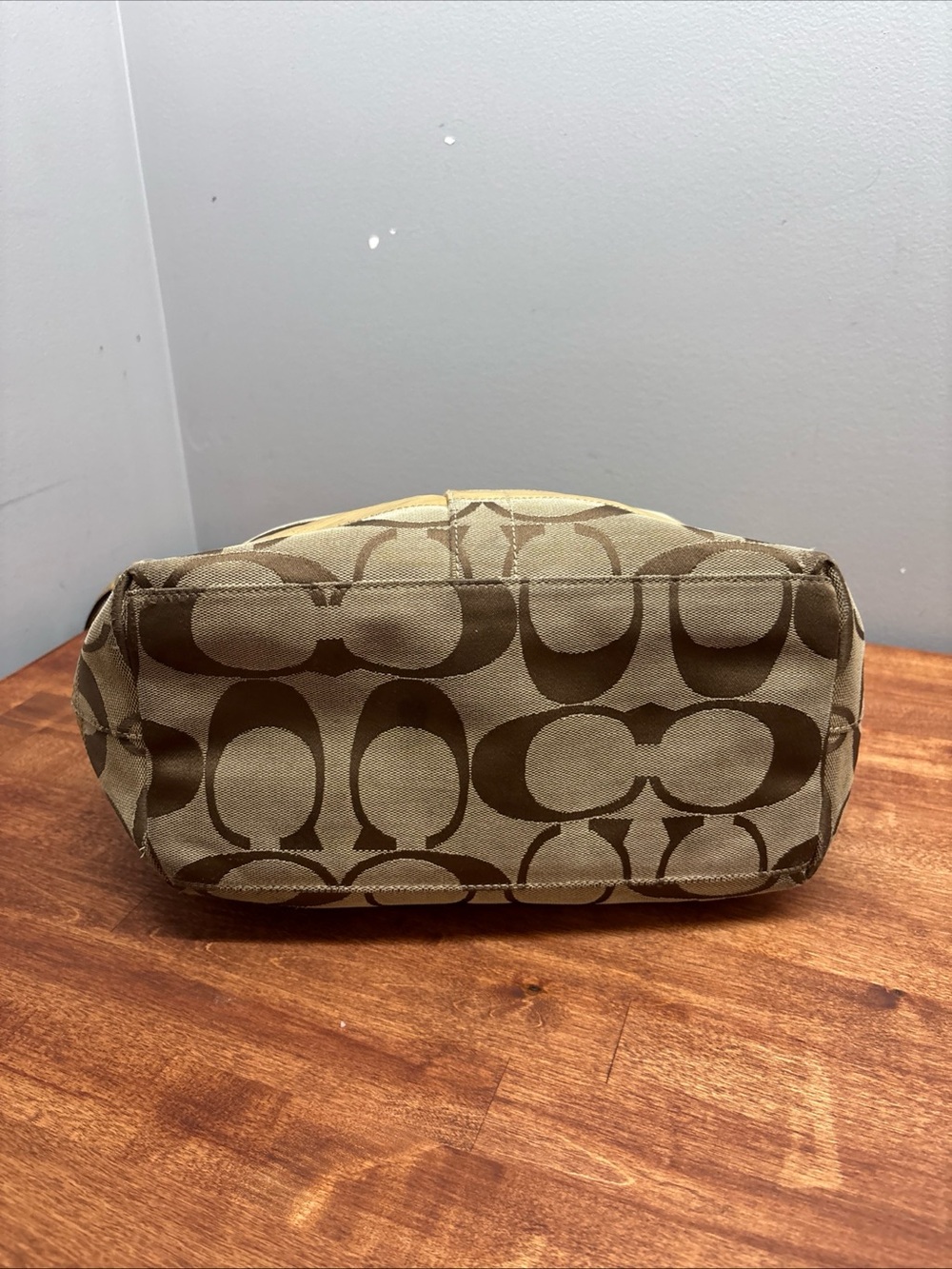 Coach Khaki Signature Canvas Tote with Gold Trim - Picture 9 of 16